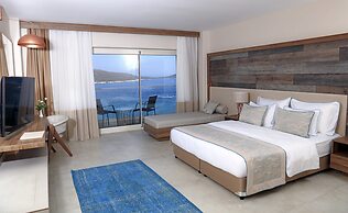 Design Plus Seya Beach Hotel