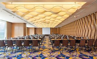 Wyndham Legend Halong Hotel