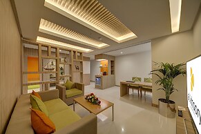 Al Khoory Atrium Hotel