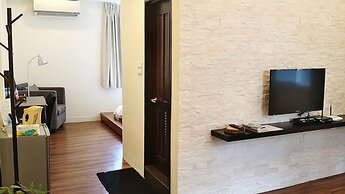 Mutter Apartment