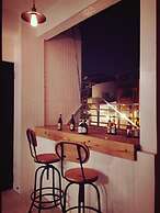 Mutter Apartment