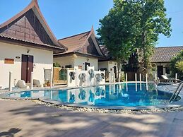 Pludhaya Resort & Spa
