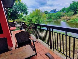 Pludhaya Resort & Spa