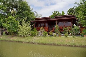 Pludhaya Resort & Spa