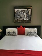 Aerotropolis Guest Lodge