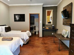Aerotropolis Guest Lodge