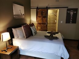Aerotropolis Guest Lodge