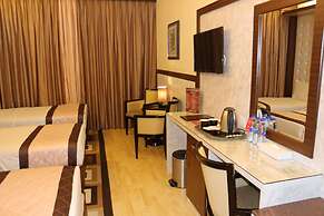 Al Khaleej Grand Hotel