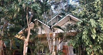 Baan Ing Khao Resort