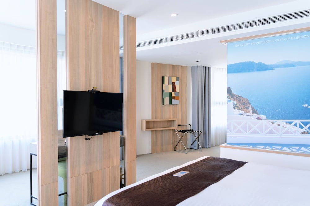 GOGO HOTEL 38