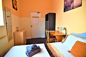 Manu's Guesthouse
