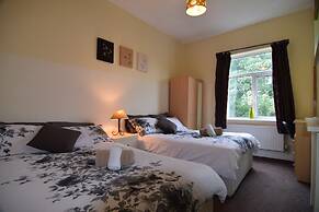 Manu's Guesthouse
