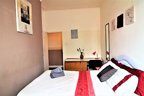 Manu's Guesthouse
