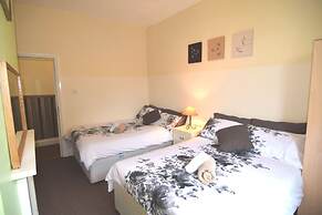 Manu's Guesthouse