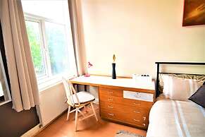 Manu's Guesthouse