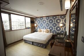 Silken Hotel