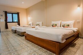 Warm Well Hostel Kanchanaburi