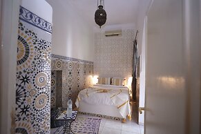 Riad O-ly