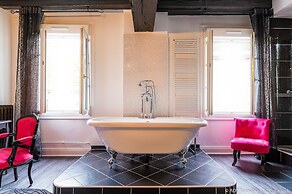 Logis Hôtel Restaurant Le Cheval Blanc