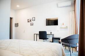 Thomas Albert Hotel