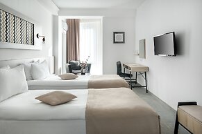 Thomas Albert Hotel