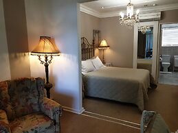 Belurana Collection River Manor