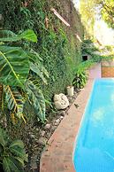 Hotel La Tora