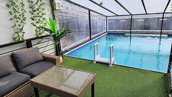 Penatess Pool Villa