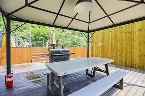 Penatess Pool Villa