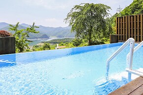 Penatess Pool Villa