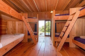 Bruny Island Lodge