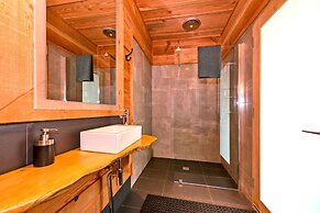 Bruny Island Lodge