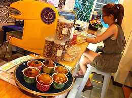 U Dee Room & Coffee