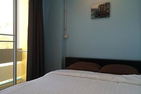 U Dee Room & Coffee