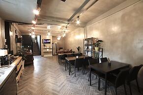 The Bay Guesthouse - Hostel