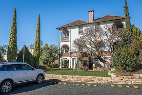 Cumquat House