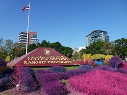 Suansin Art Garden