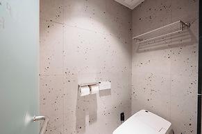 CozyTree Hotel