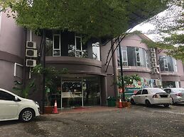 Place2Stay - Kenyalang