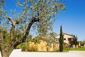 Villa Gens Camuria