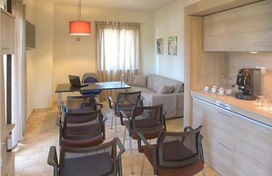 Villa Gens Camuria