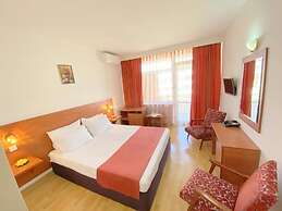 Tomis Hotel Neptun