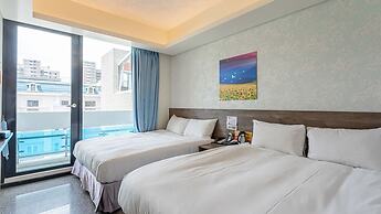 Hotel 99