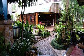 Baanplaidoi Resort