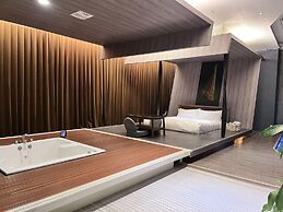 Moonlight Motel