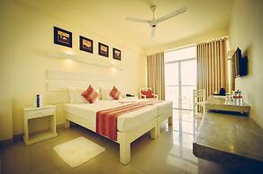 Beacon Beach Hotel