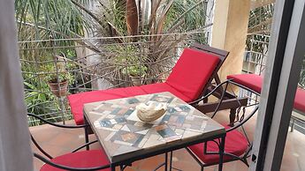 Woodmere Serviced Apartments
