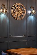 Majestic Hotel
