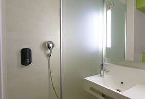 B&B HOTEL Marne-la-Vallée Torcy Gare 3 étoiles