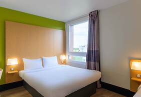 B&B HOTEL Marne-la-Vallée Torcy Gare 3 étoiles